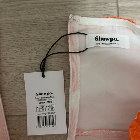 STRAPLESS MIDI DRESS - Picture 2 of 3